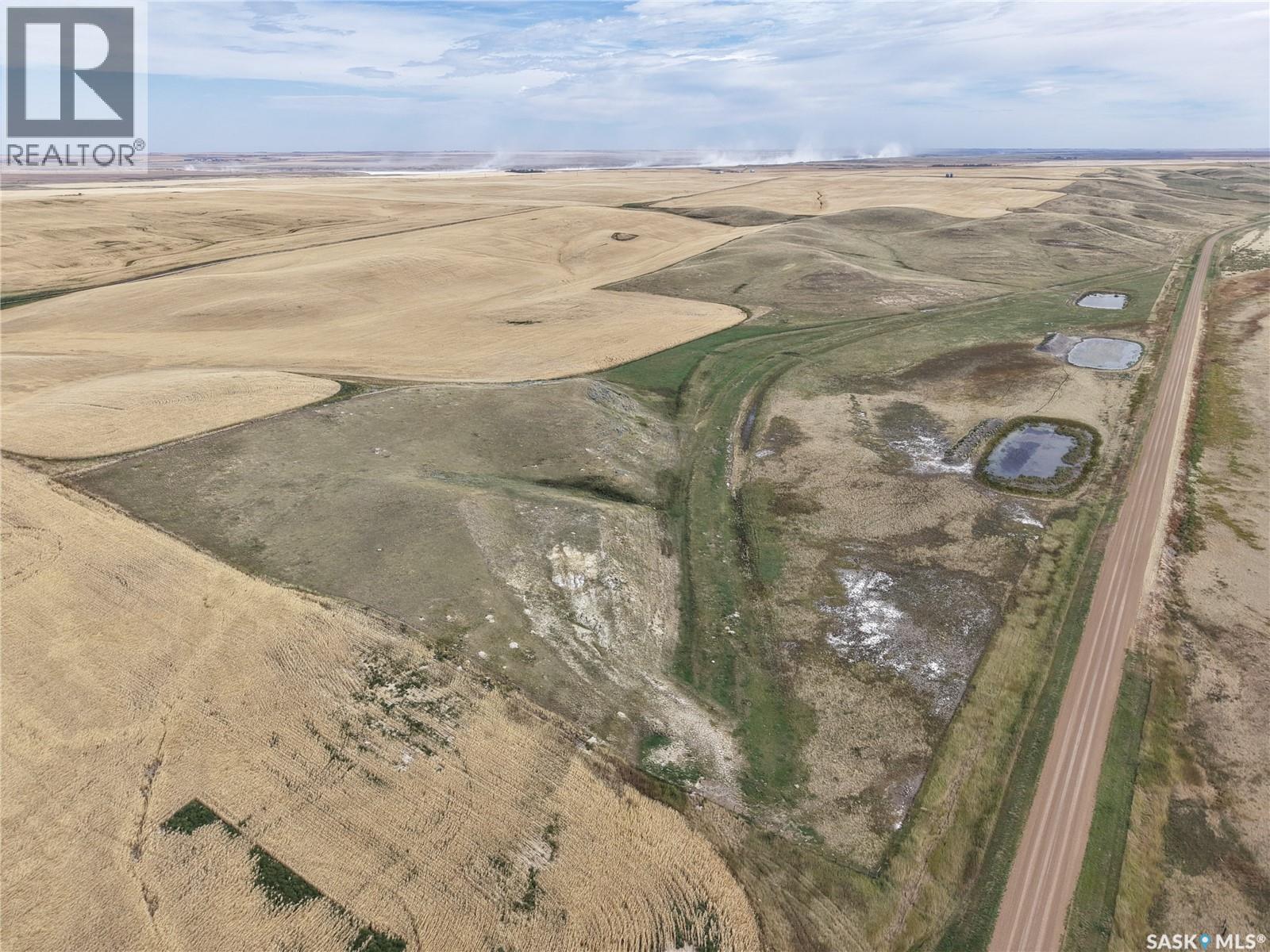 531.43 Acres Mixed Use Land Near Willow Bunch Property Photo 20