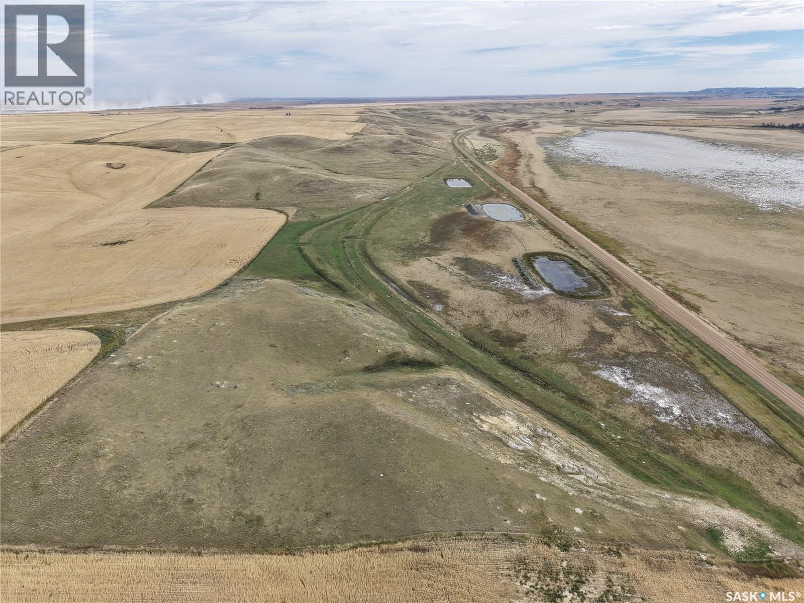 531.43 Acres Mixed Use Land Near Willow Bunch Property Photo 21