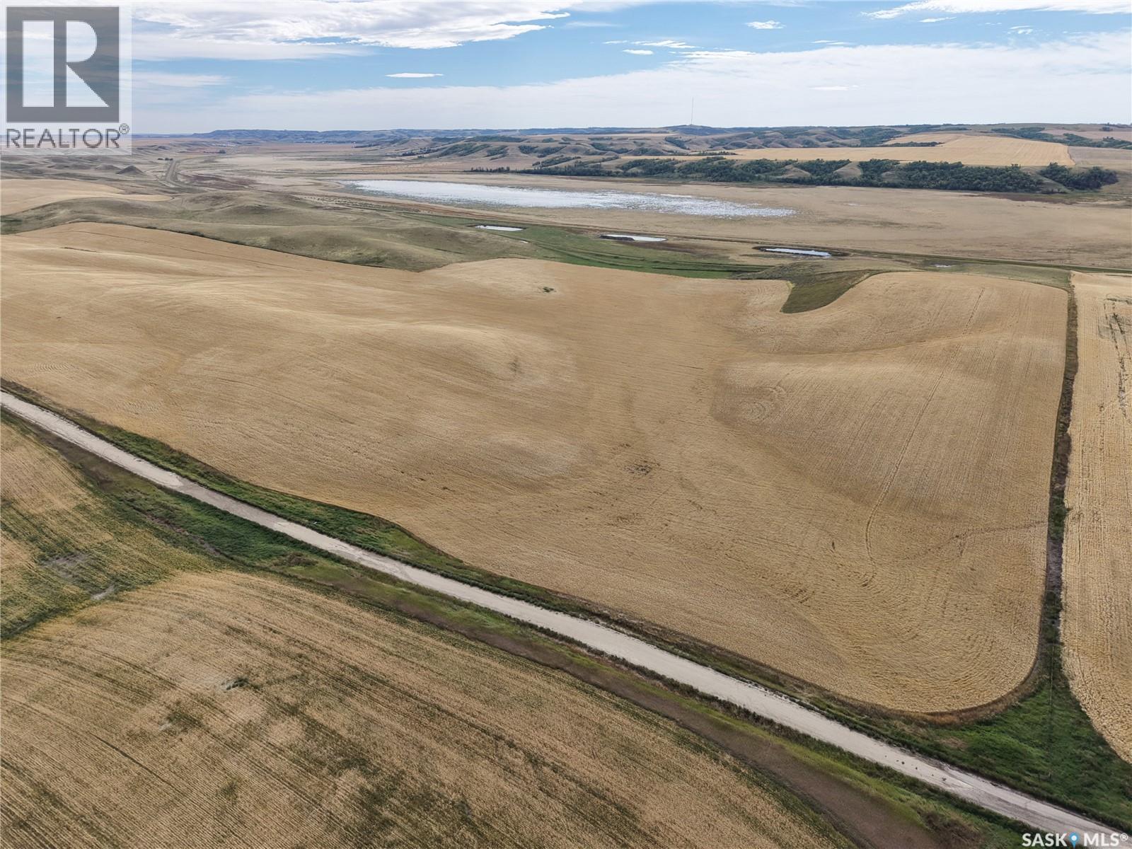 531.43 Acres Mixed Use Land Near Willow Bunch Property Photo 24