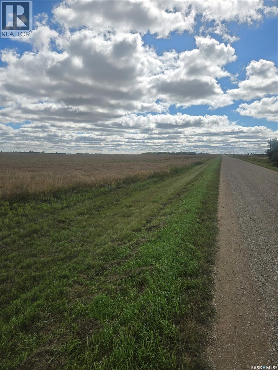 Rm214 - Collins Property Photo 11