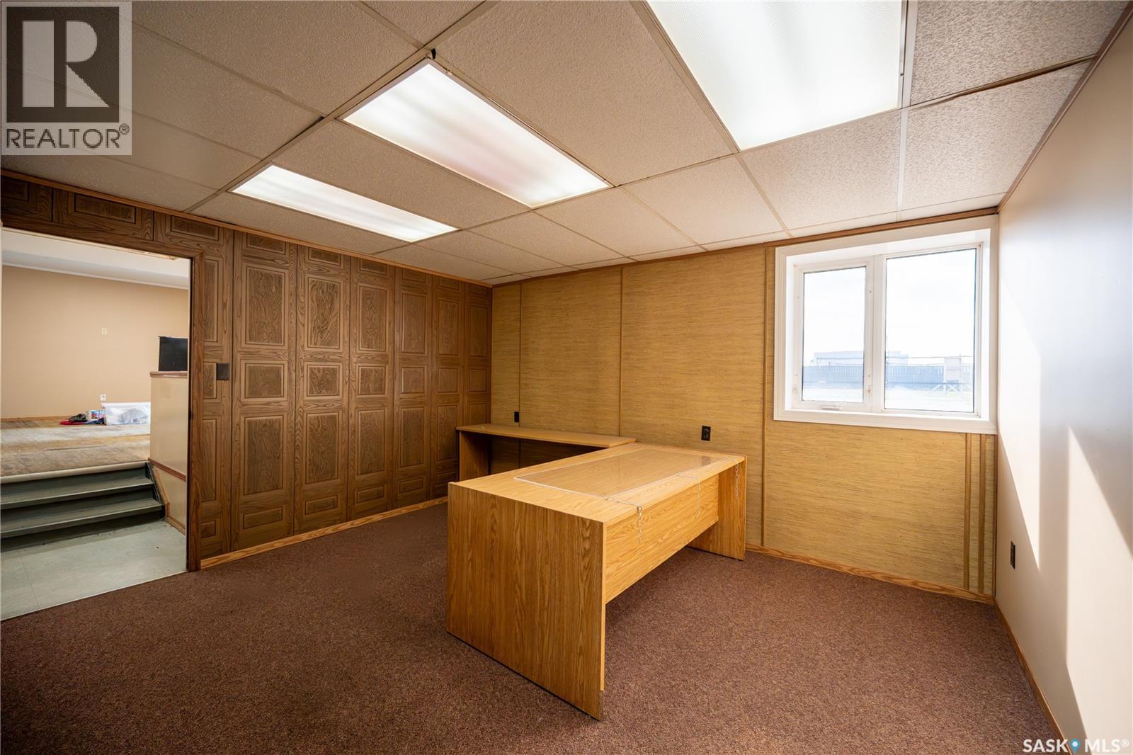 135 York Road E Property Photo 20