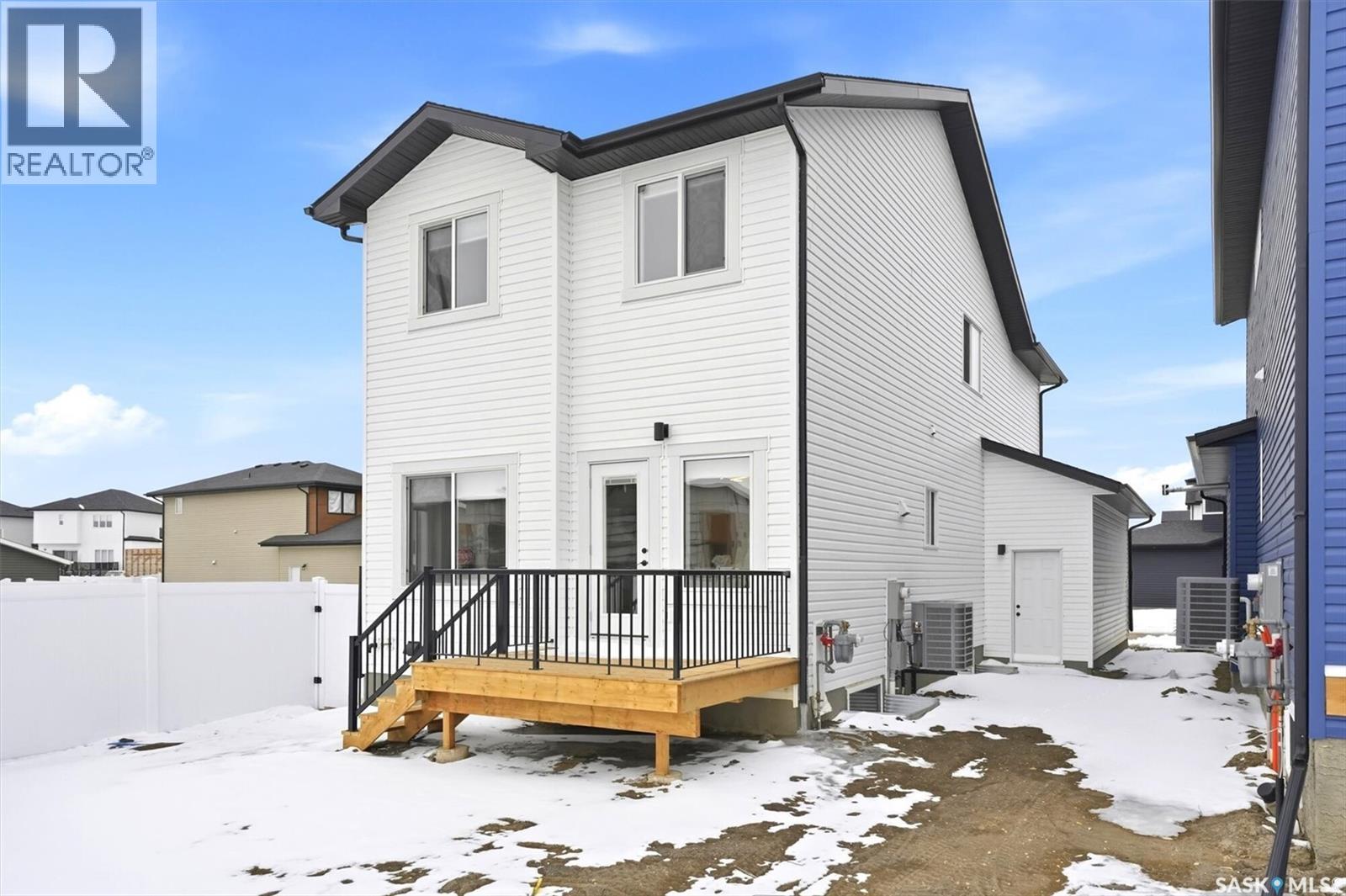 262 Asokanihkew Crescent Property Photo 37