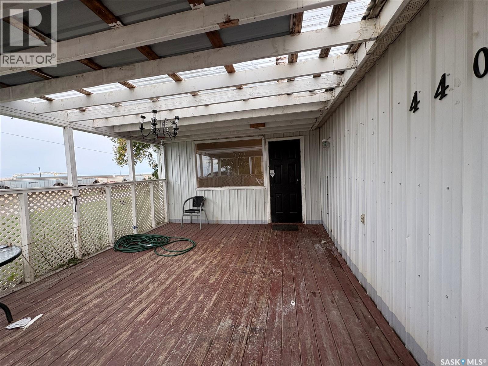 440 & 446 1st Avenue E Property Photo 12