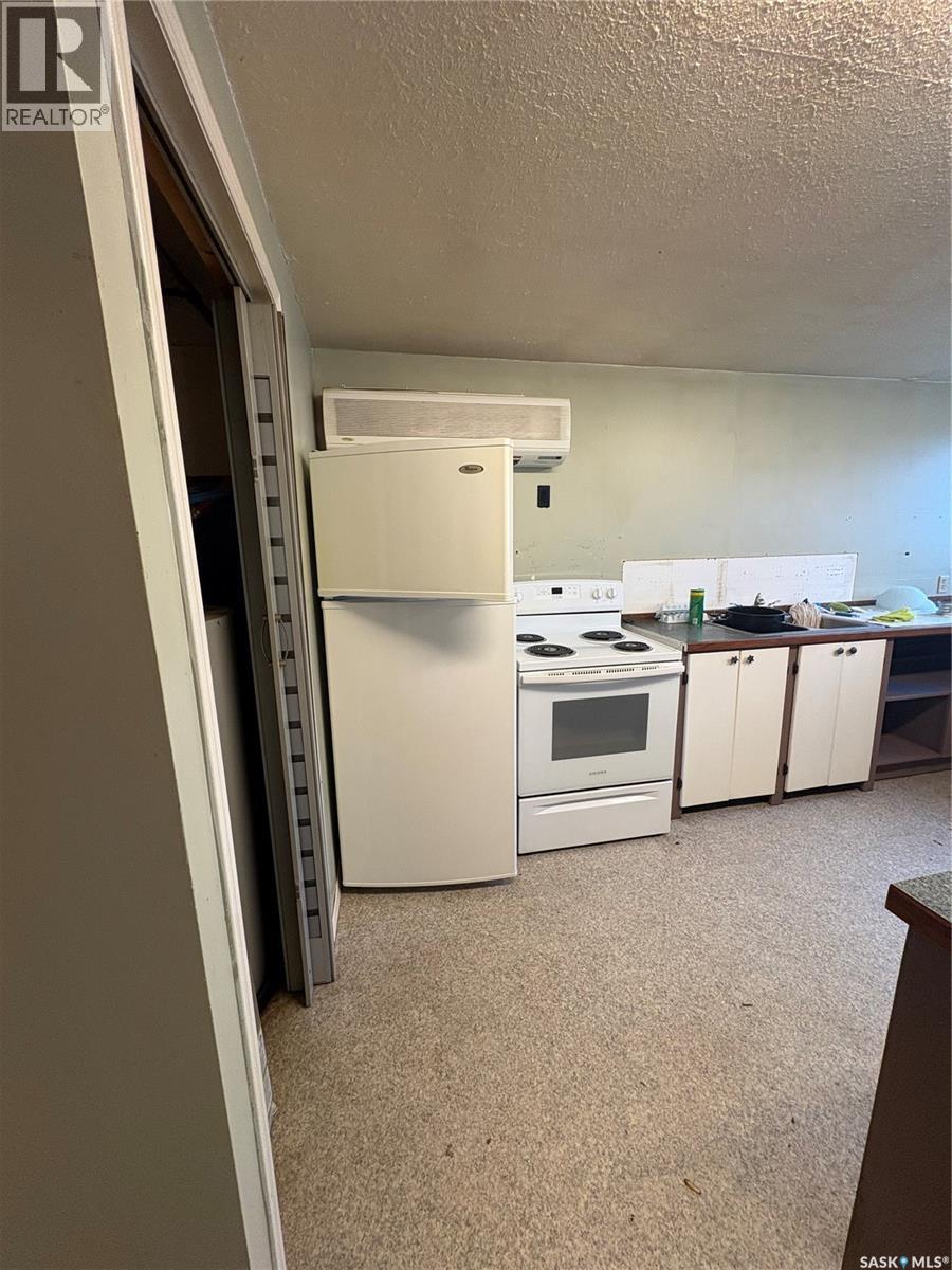 440 & 446 1st Avenue E Property Photo 13