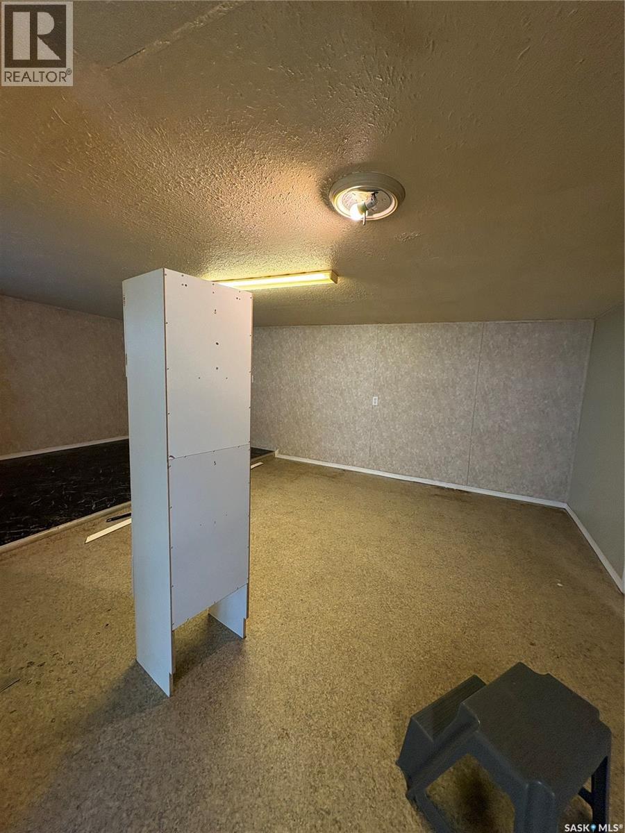 440 & 446 1st Avenue E Property Photo 14