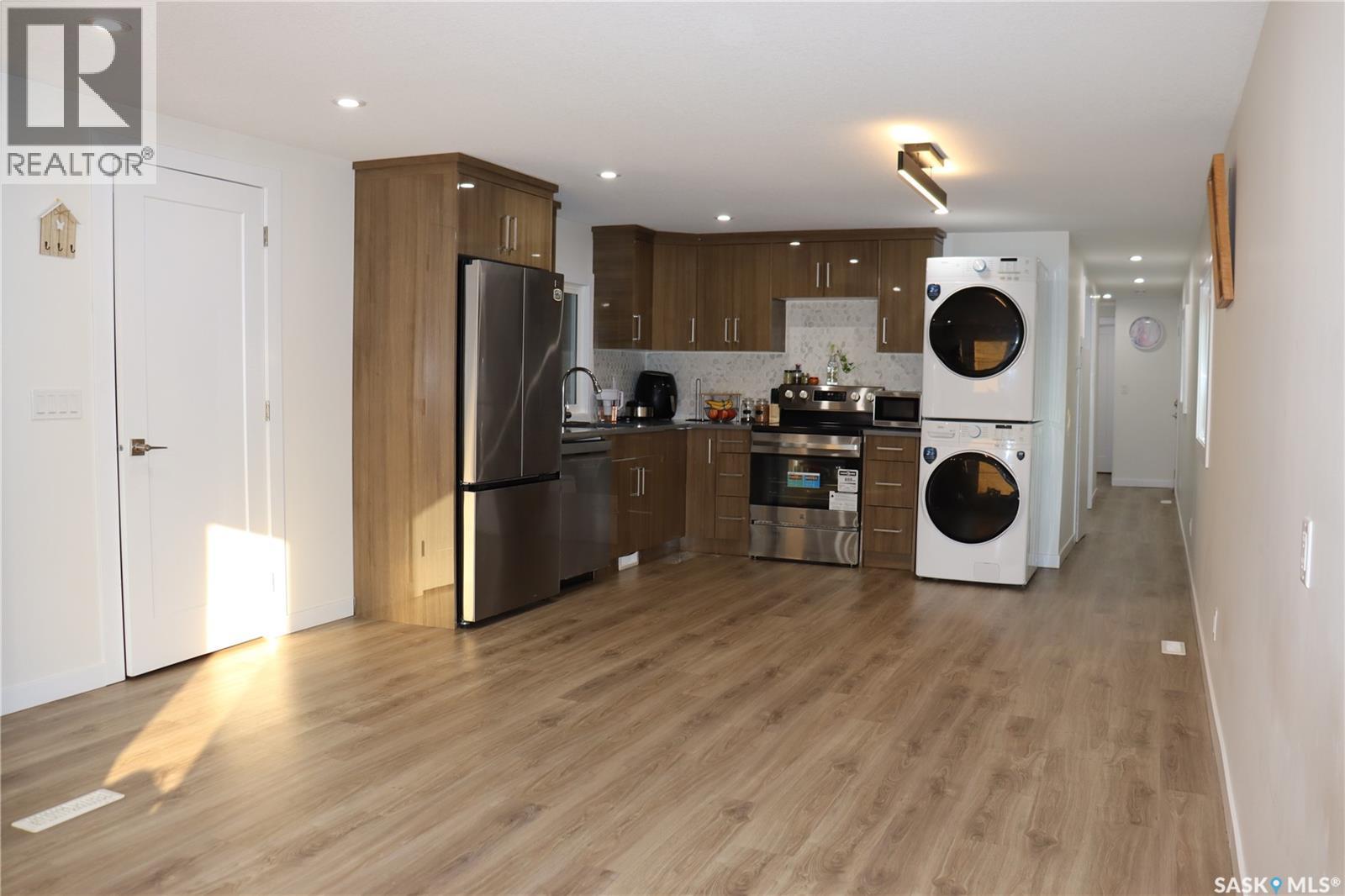 60 1035 Boychuk Drive Property Photo 8