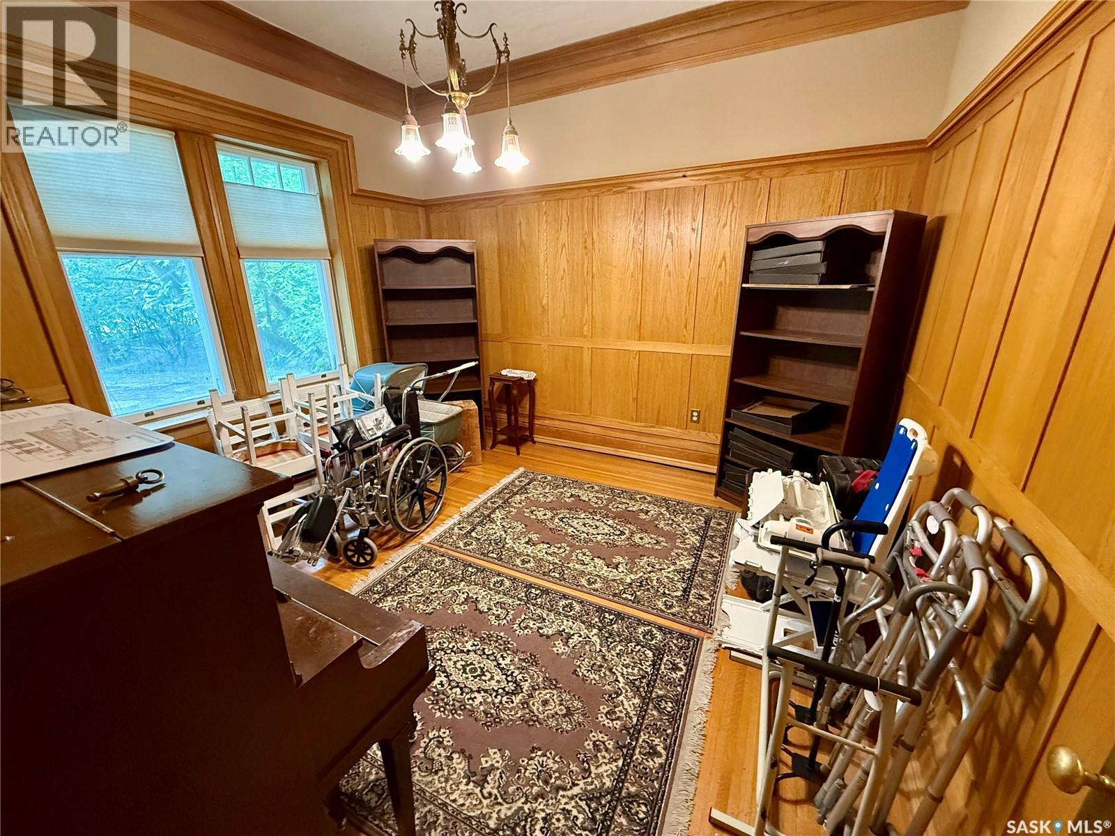 2990 Albert Street Property Photo 18