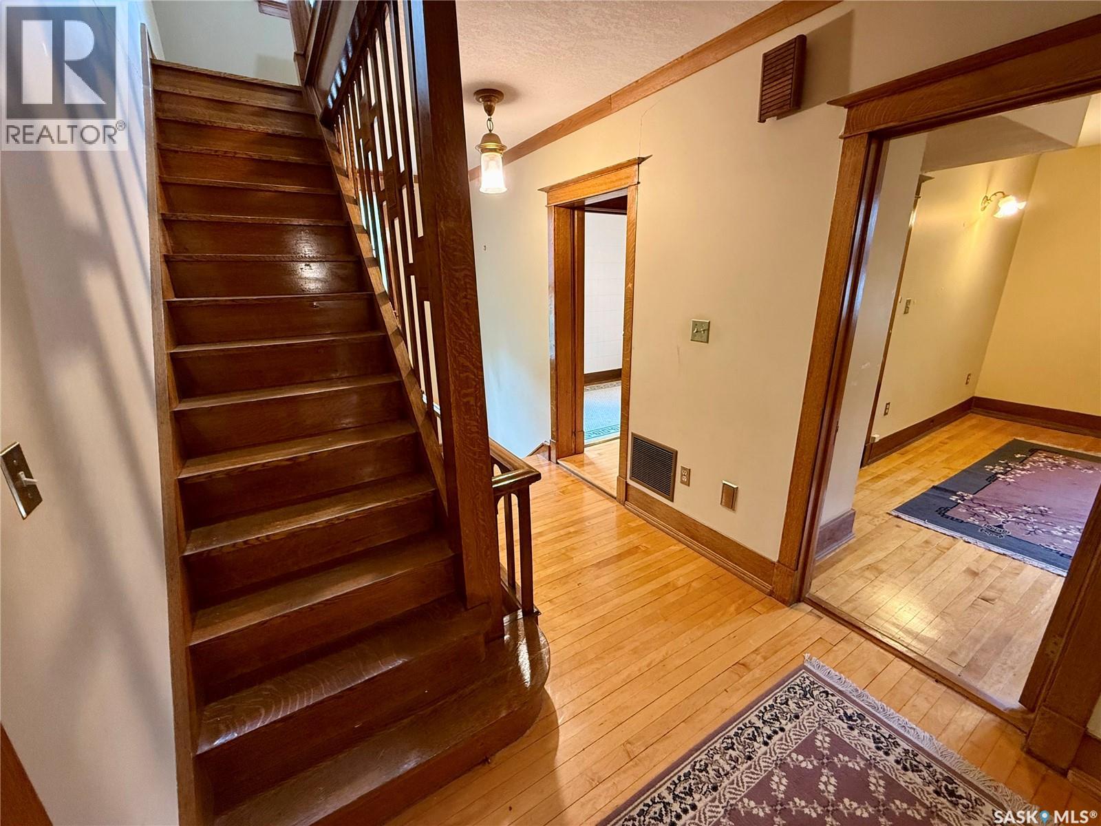 2990 Albert Street Property Photo 41