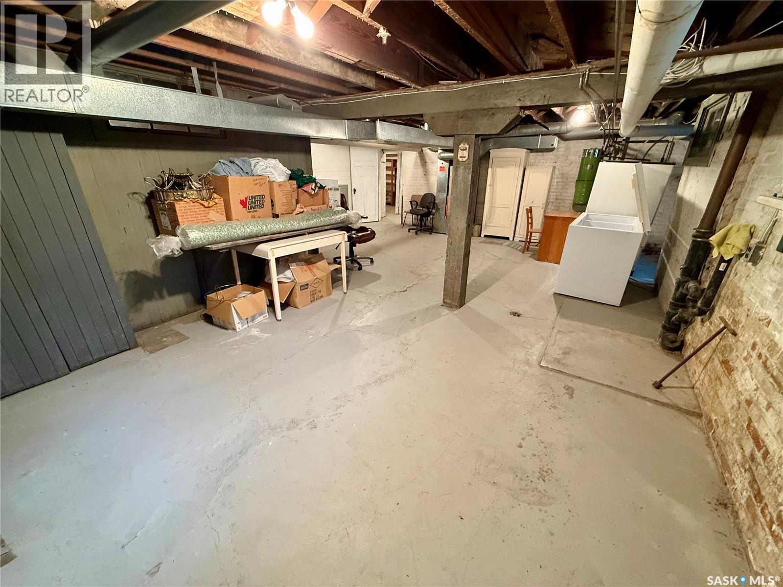 2990 Albert Street Property Photo 52