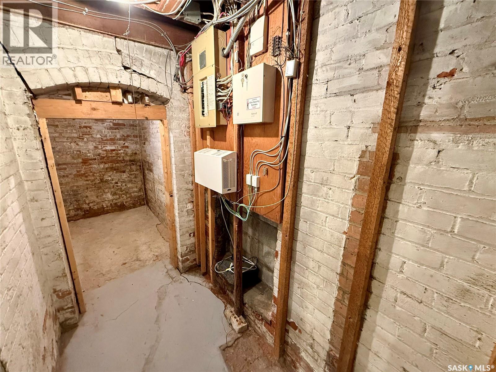 2990 Albert Street Property Photo 57