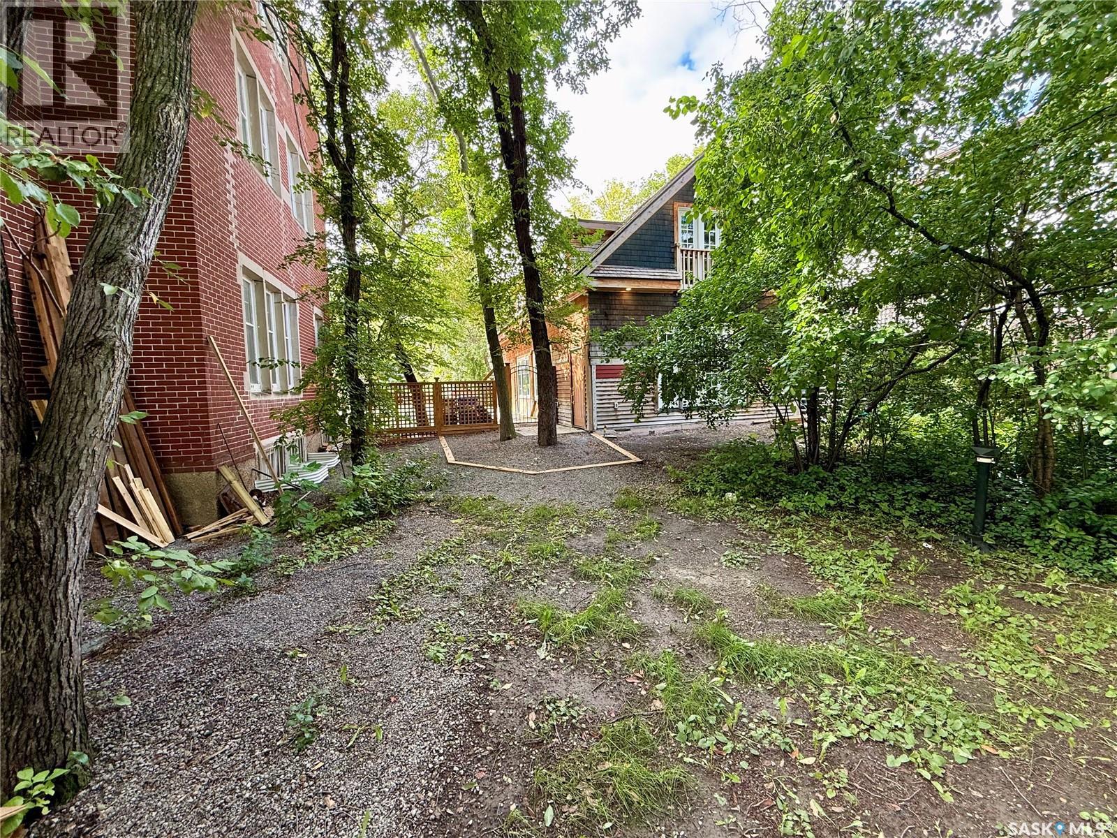 2990 Albert Street Property Photo 80