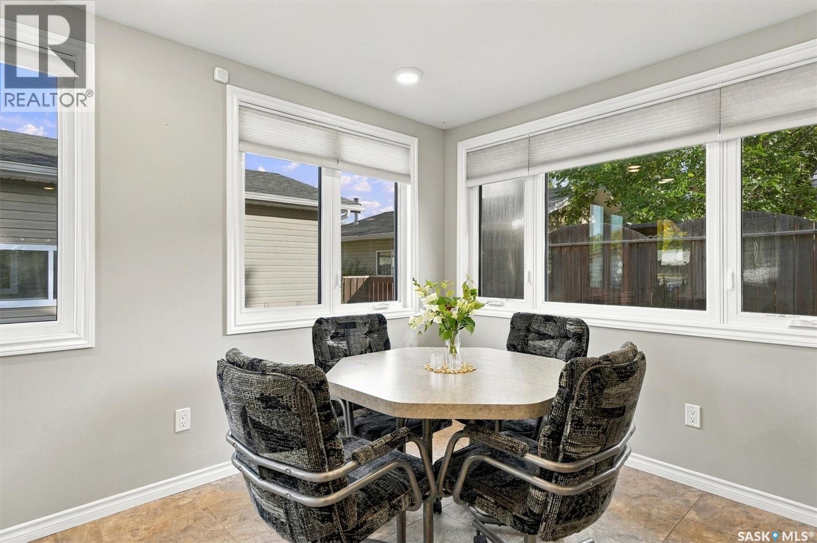 134 Ross Crescent Property Photo 12