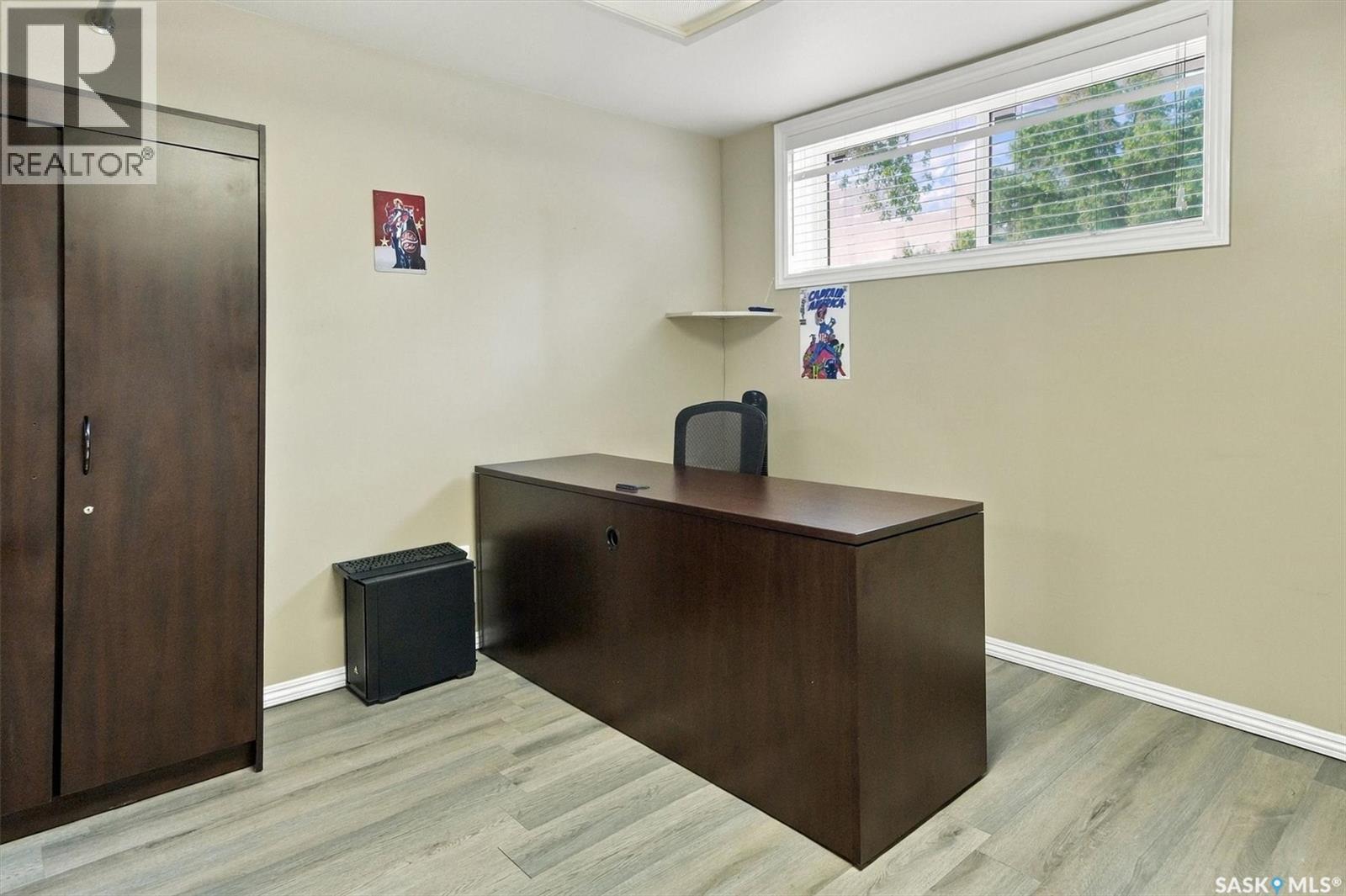 134 Ross Crescent Property Photo 25