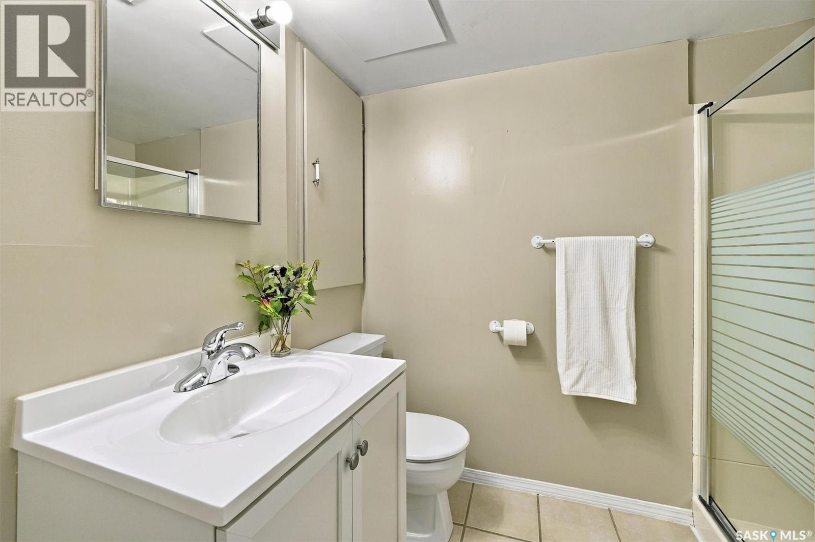 134 Ross Crescent Property Photo 29