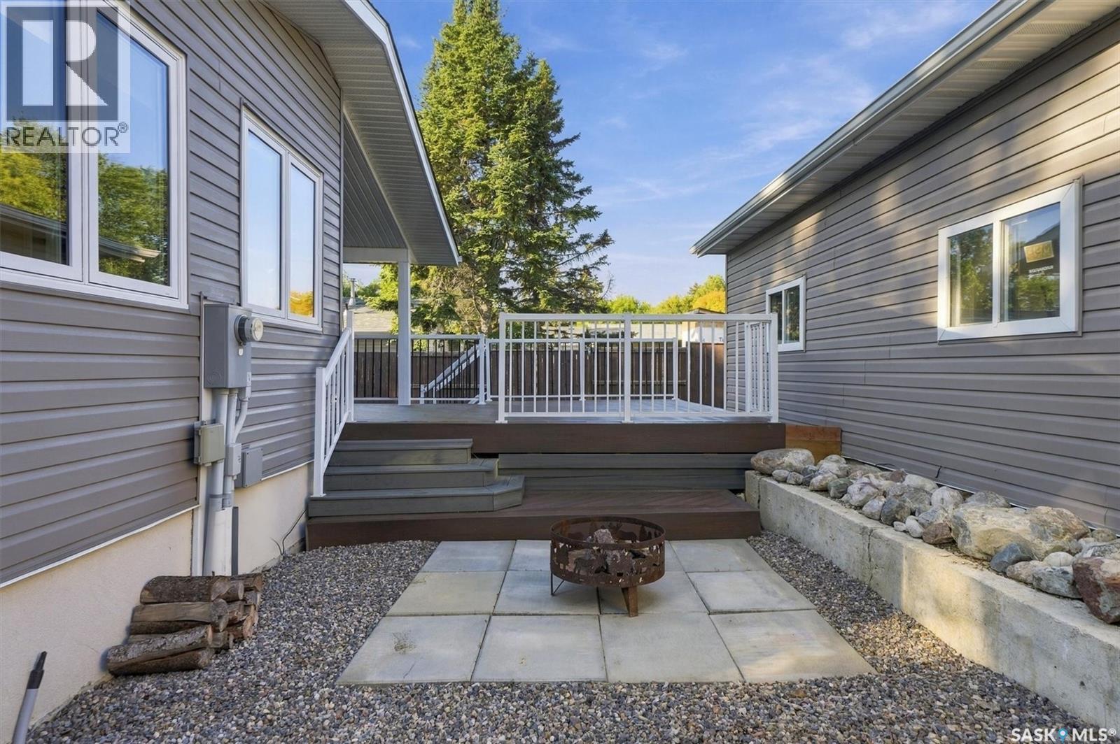 134 Ross Crescent Property Photo 35