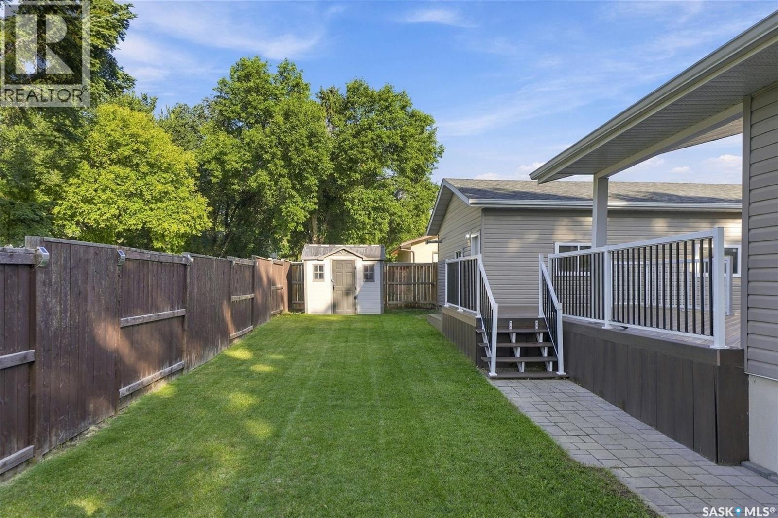 134 Ross Crescent Property Photo 40