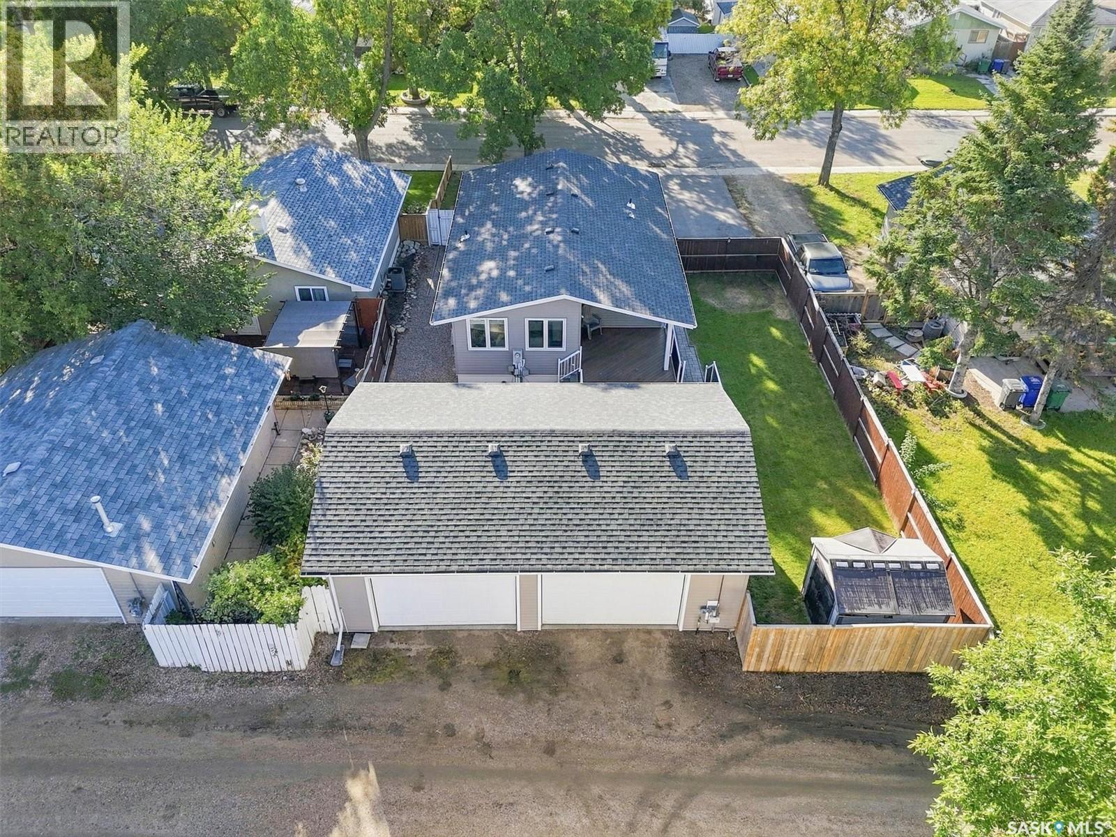 134 Ross Crescent Property Photo 46