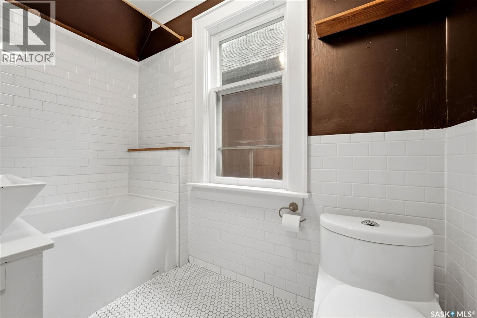 2256 Angus Street Property Photo 22