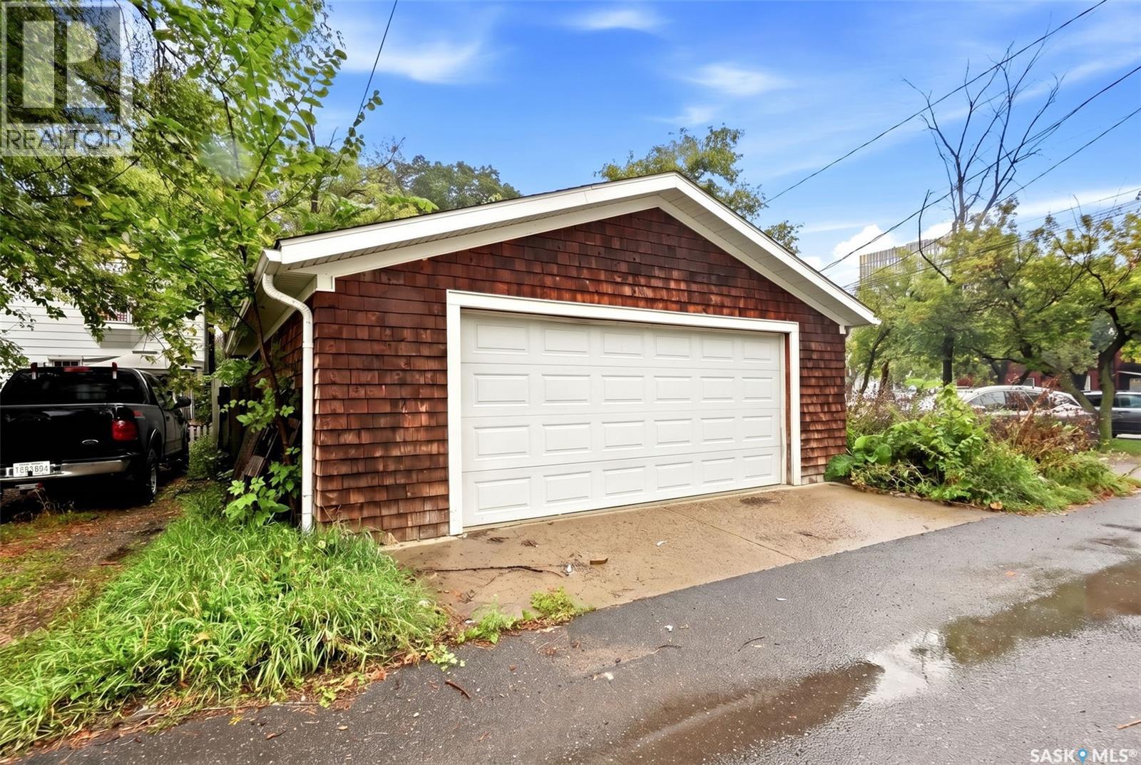 2256 Angus Street Property Photo 34