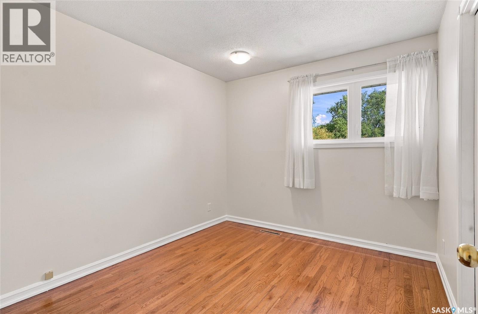 3445 Caen Street Property Photo 23
