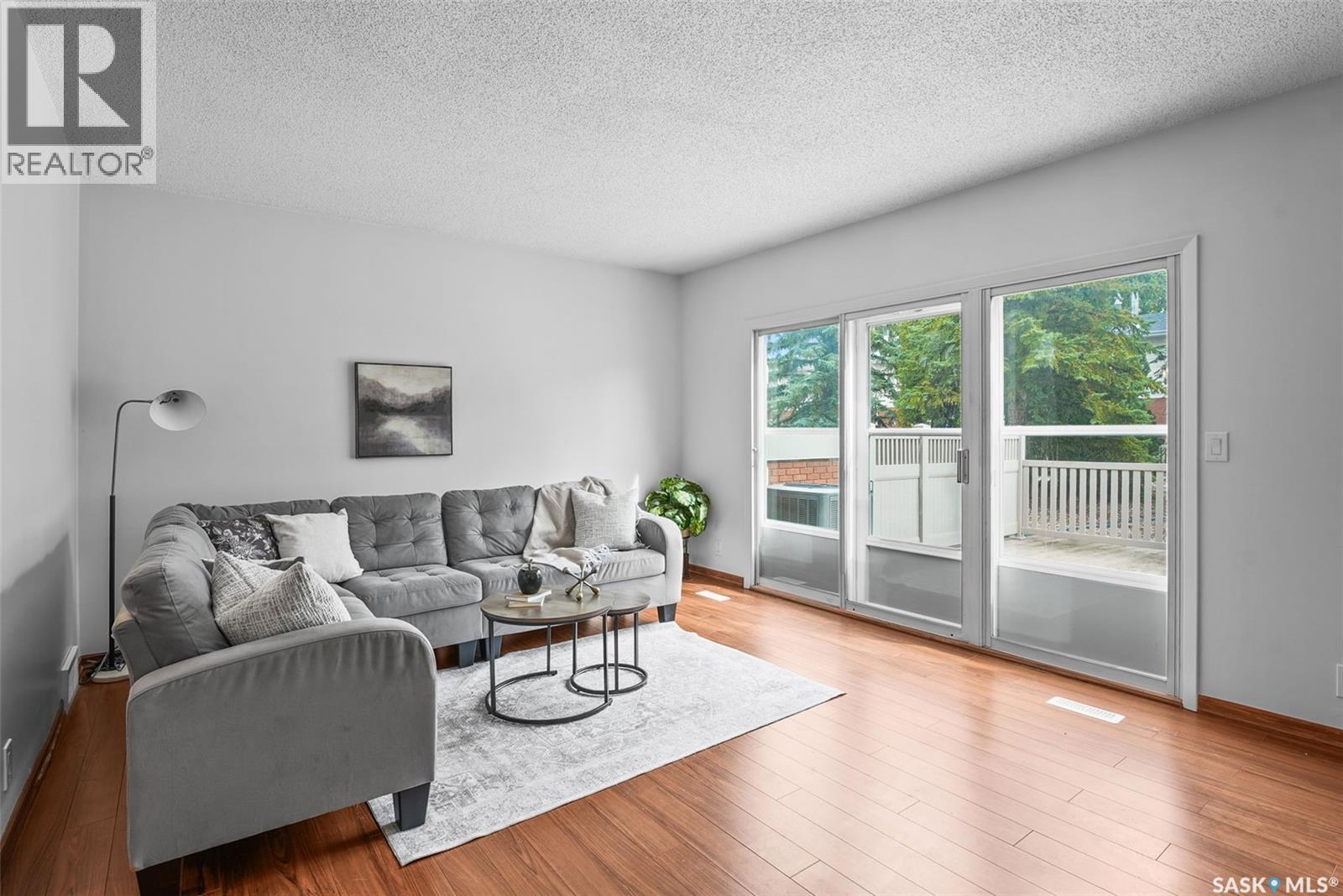 156 Plainsview Drive Property Photo 4