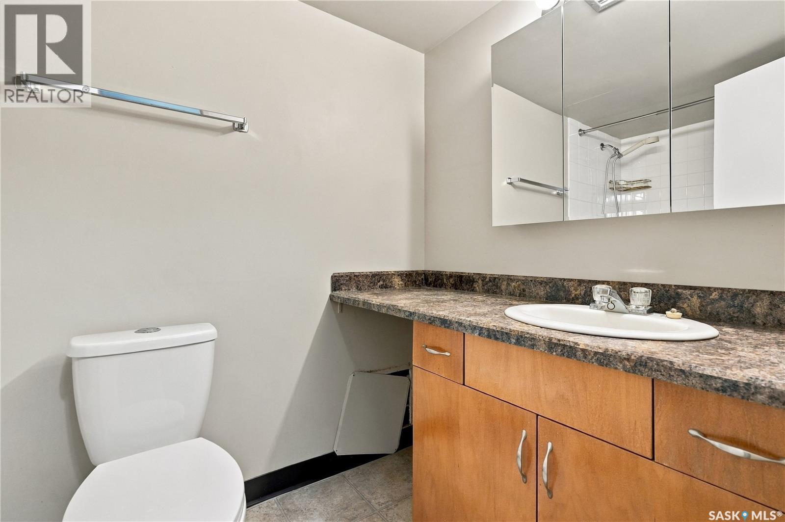 212 2830 Gordon Road Property Photo 16