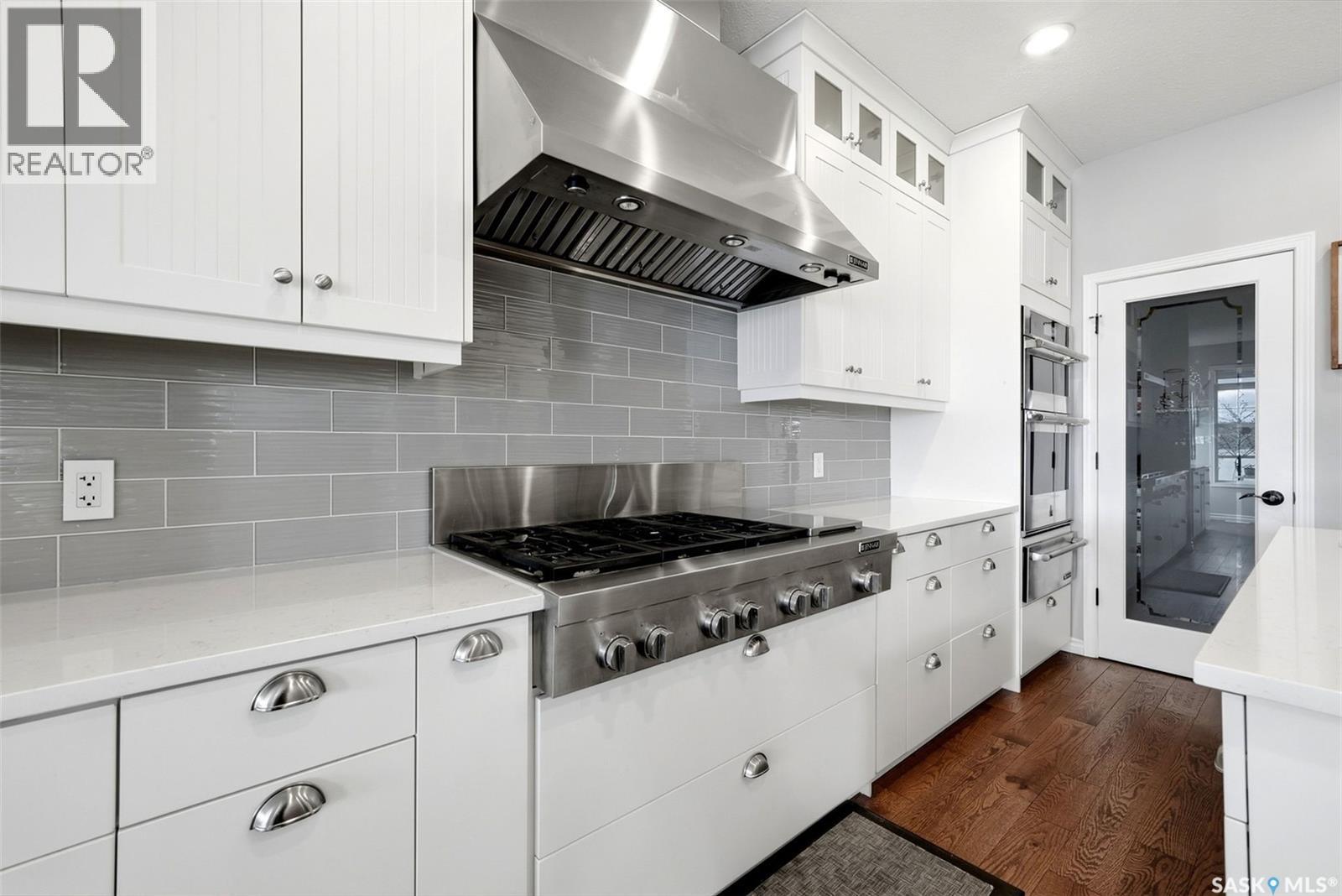 50 Aaron Place Property Photo 15