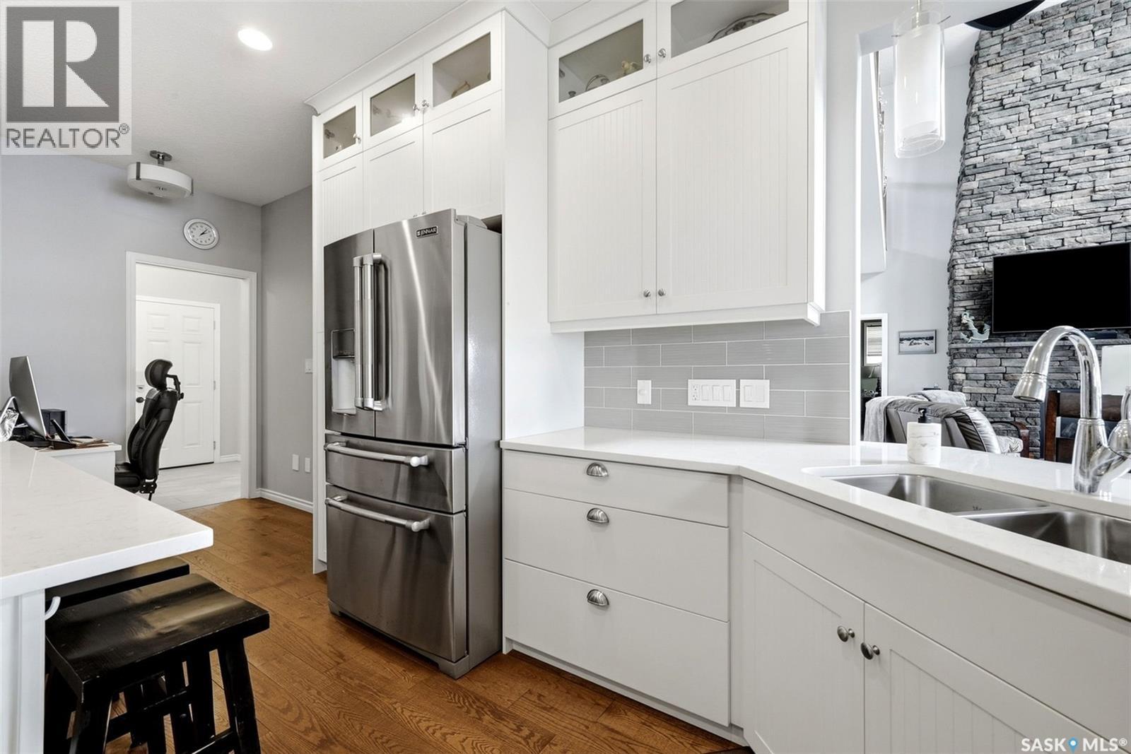 50 Aaron Place Property Photo 16