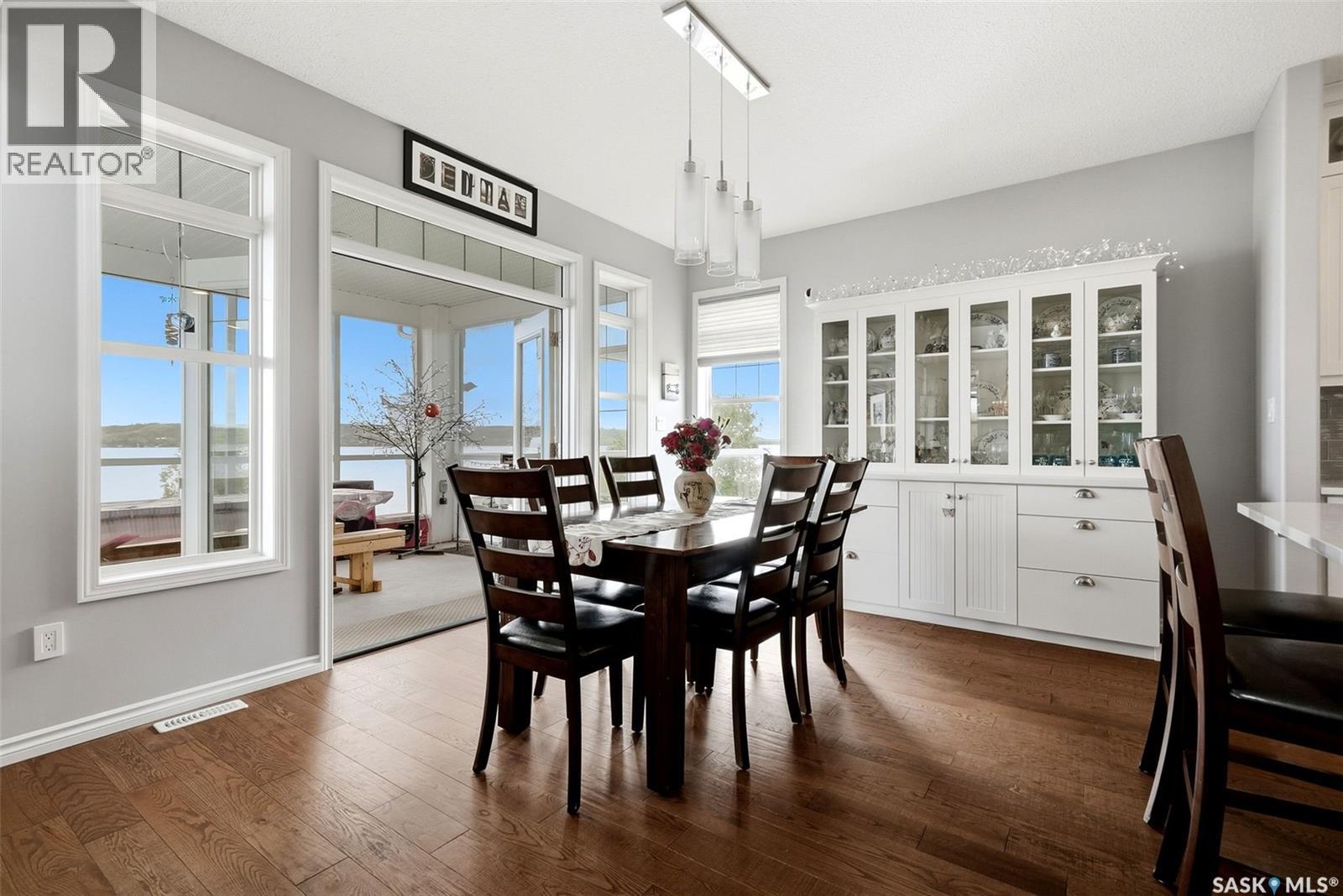 50 Aaron Place Property Photo 20