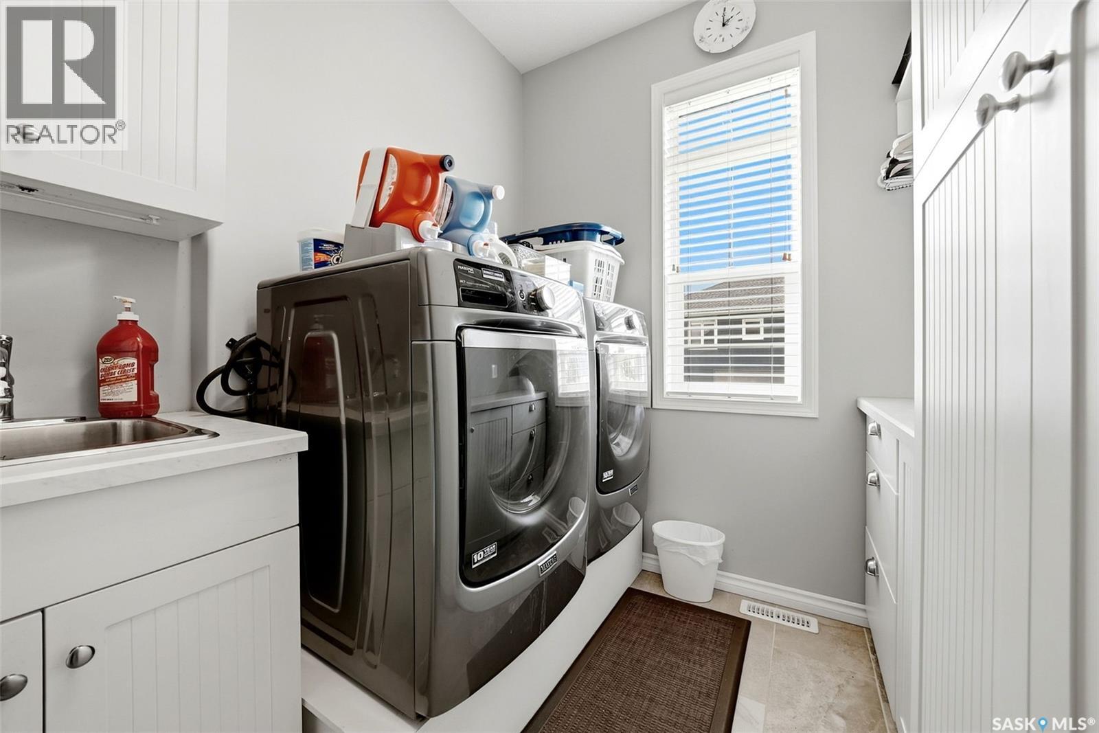 50 Aaron Place Property Photo 24