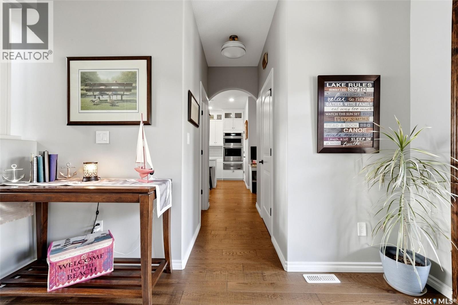 50 Aaron Place Property Photo 26