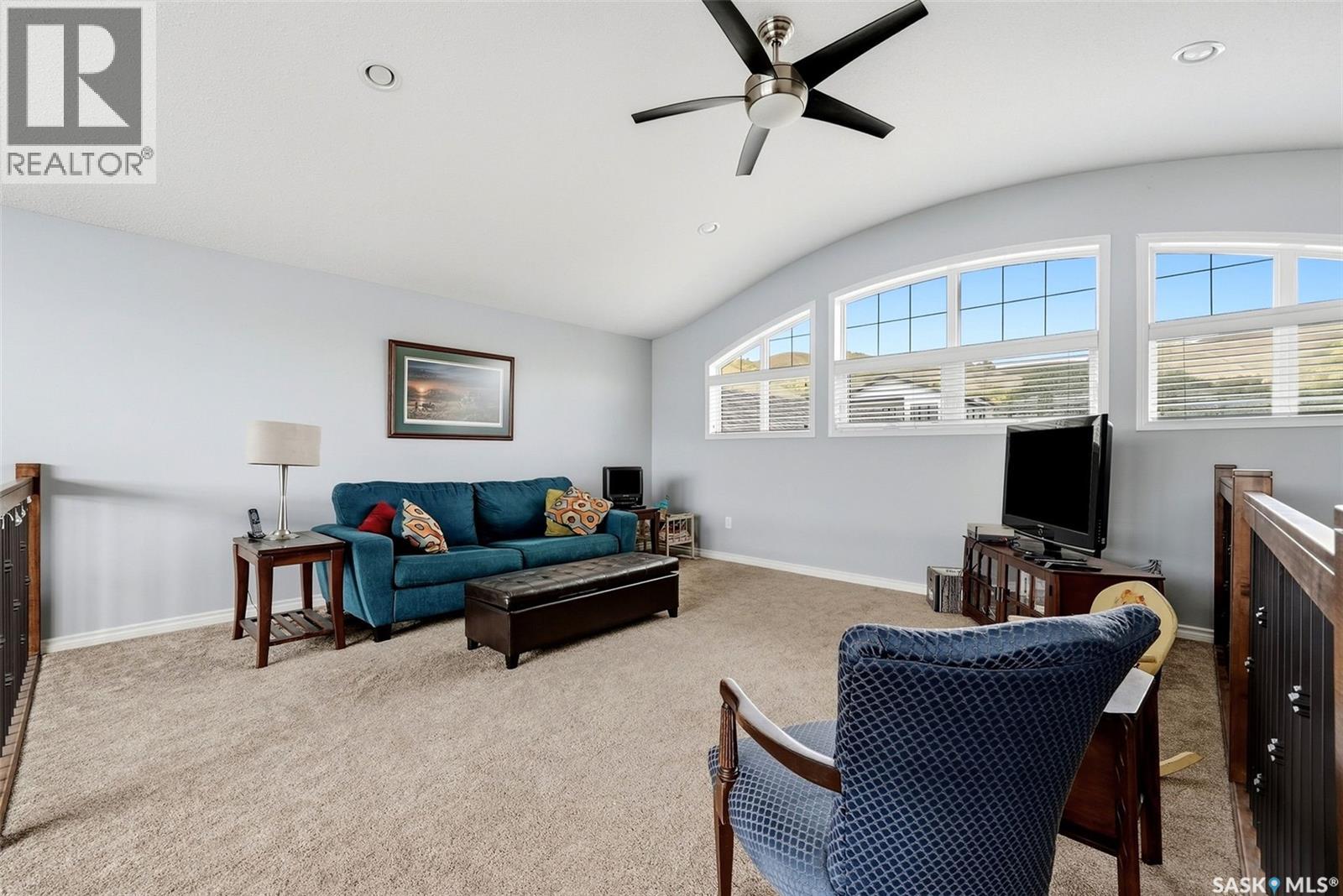 50 Aaron Place Property Photo 30