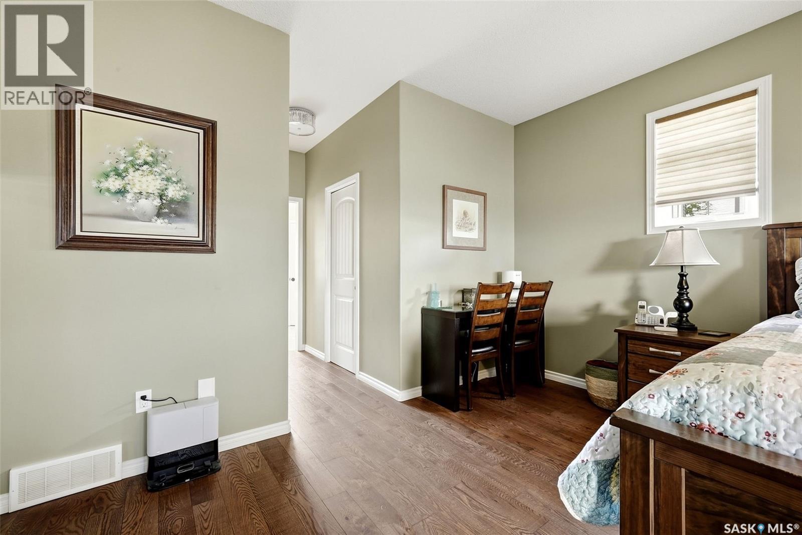 50 Aaron Place Property Photo 37
