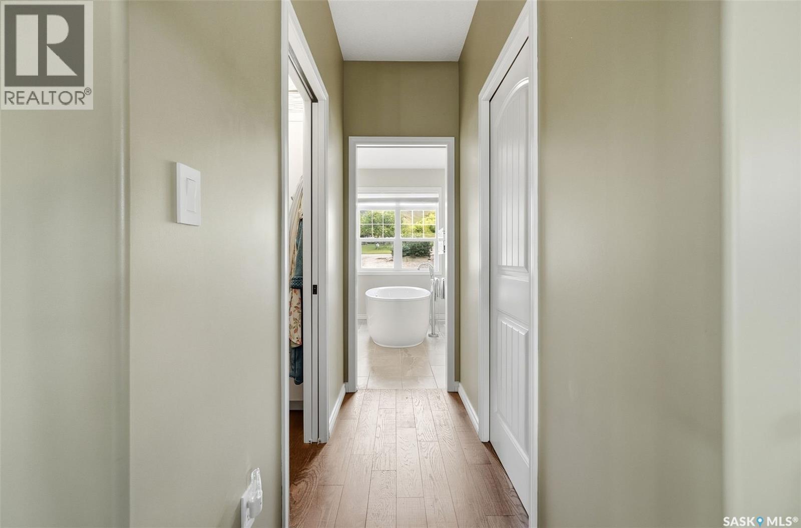 50 Aaron Place Property Photo 38