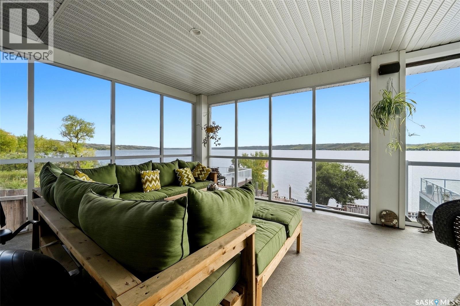 50 Aaron Place Property Photo 72