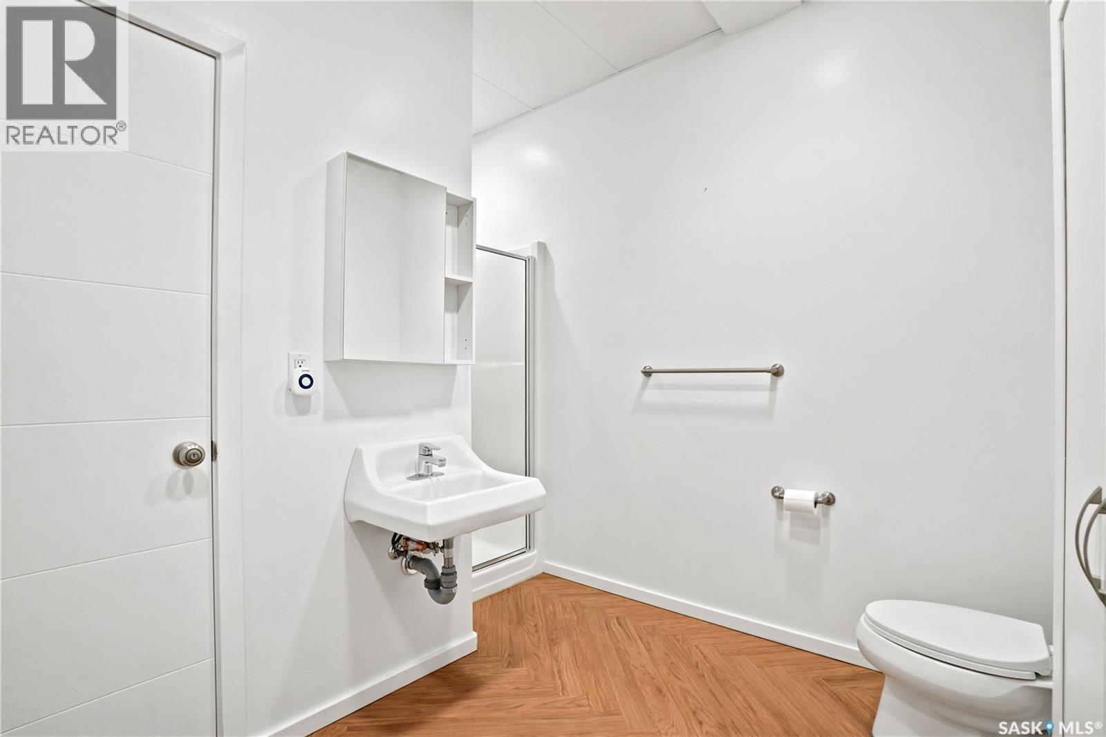 105 123 B Avenue S Property Photo 22