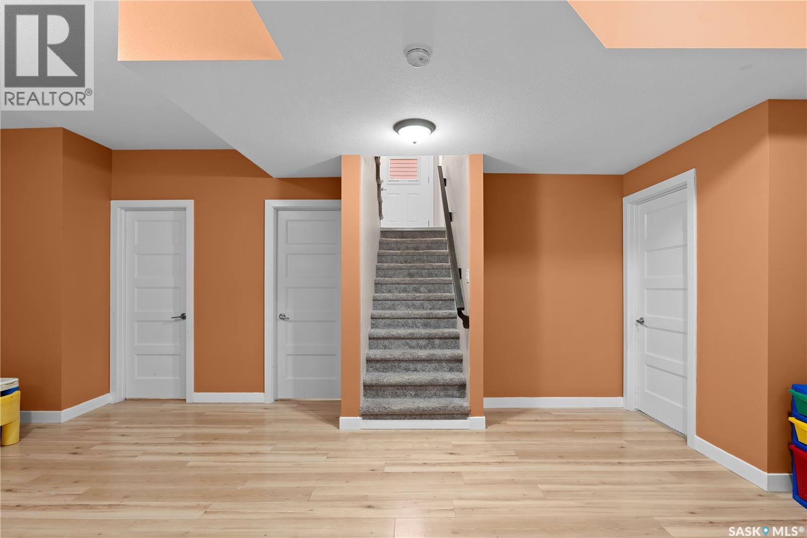 526 Maple Crescent Property Photo 35