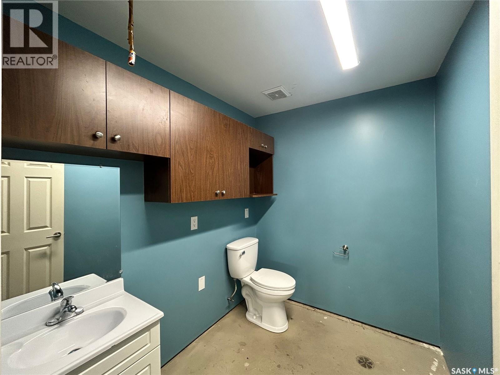 2 4260 5th Avenue E Property Photo 9