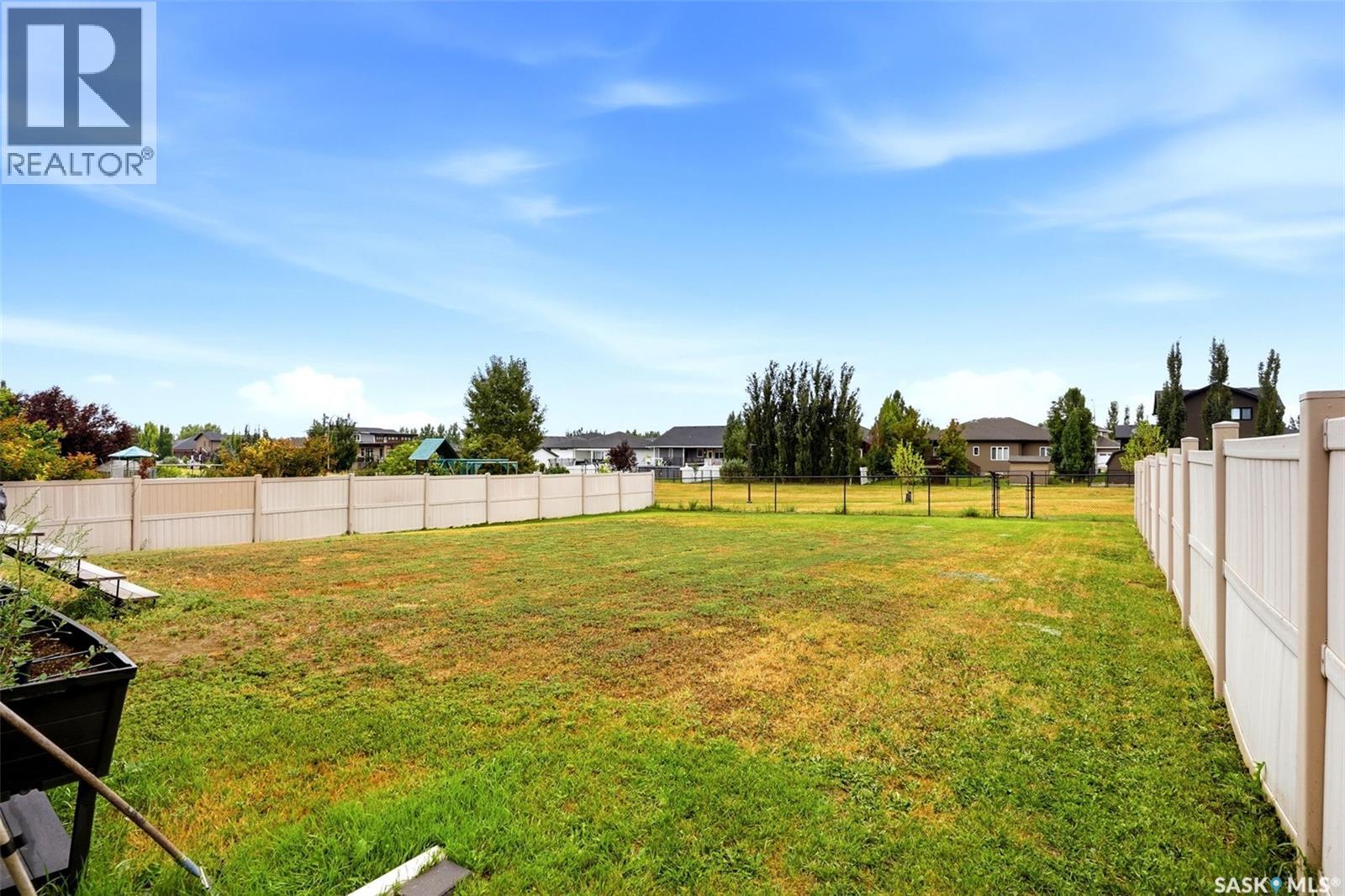 76 Emerald Ridge E Property Photo 52
