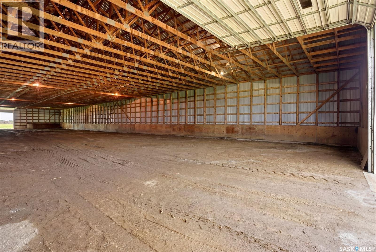 Bienfait Riding Arena/shop And Land Property Photo 4