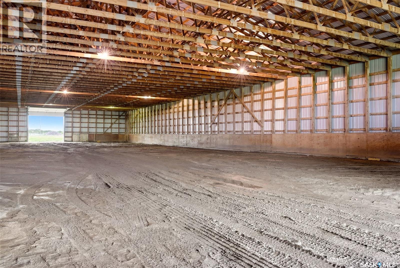 Bienfait Riding Arena/shop And Land Property Photo 5