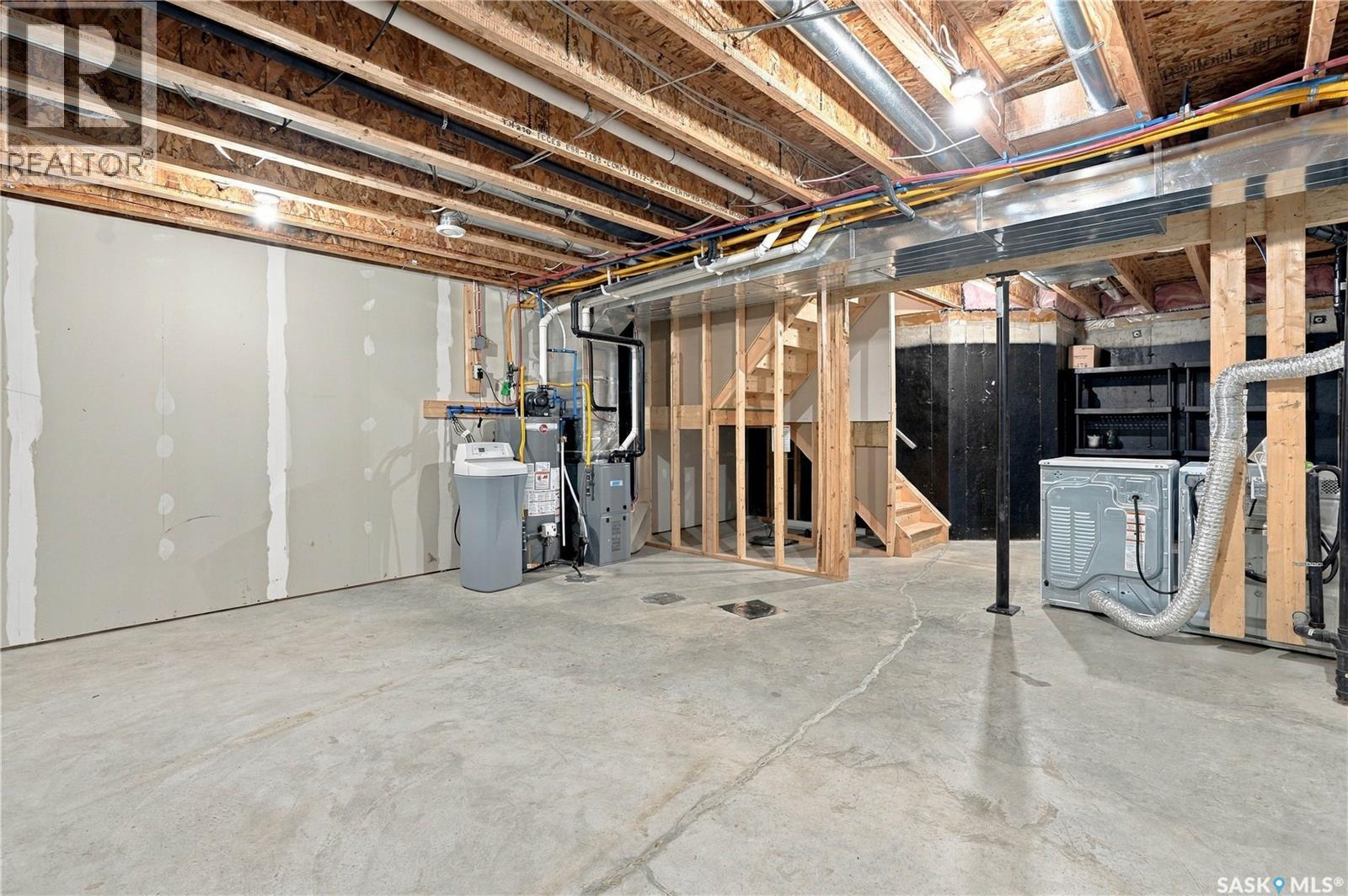 402 1555 Paton Crescent Property Photo 41