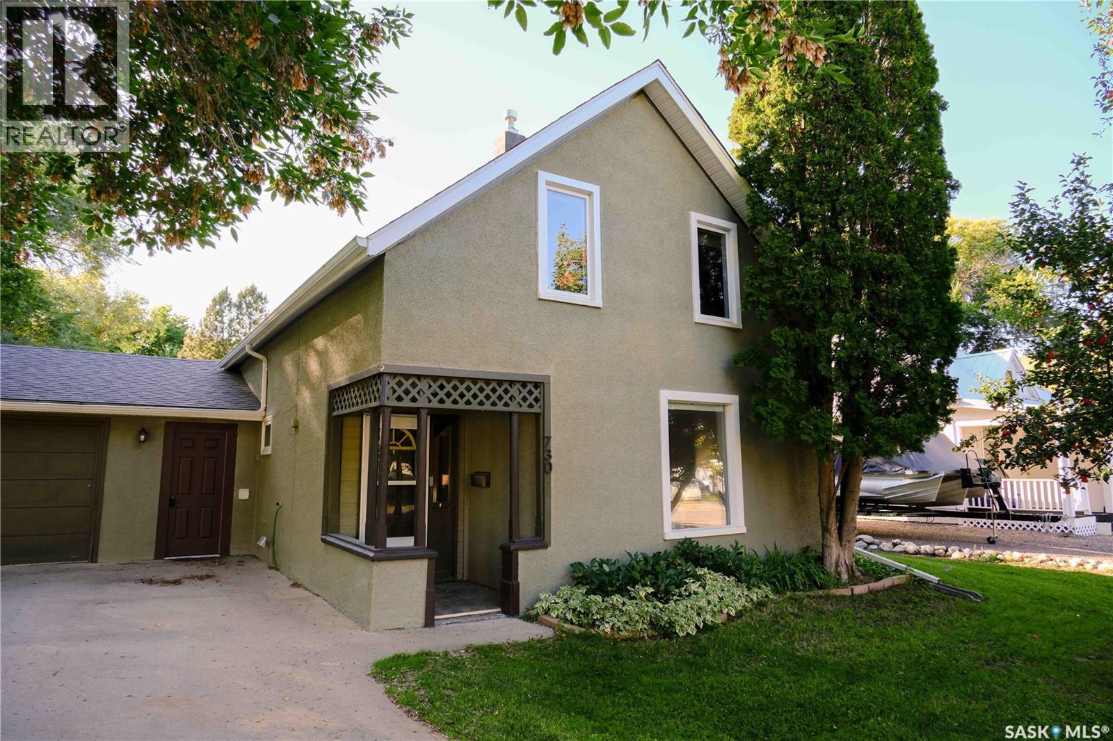 730 Colbourne Street Property Photo 1