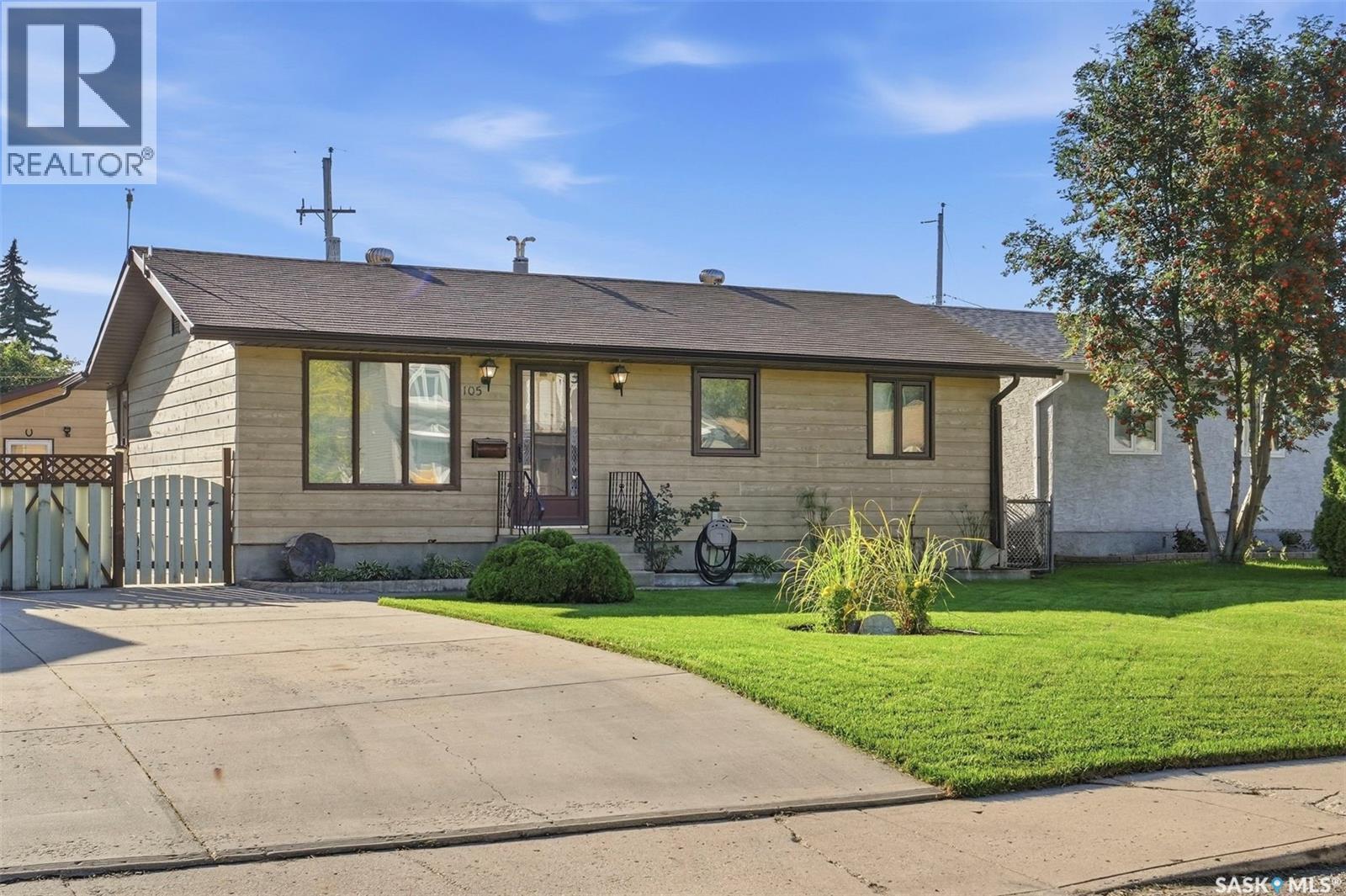 105 Fitzgerald STREET