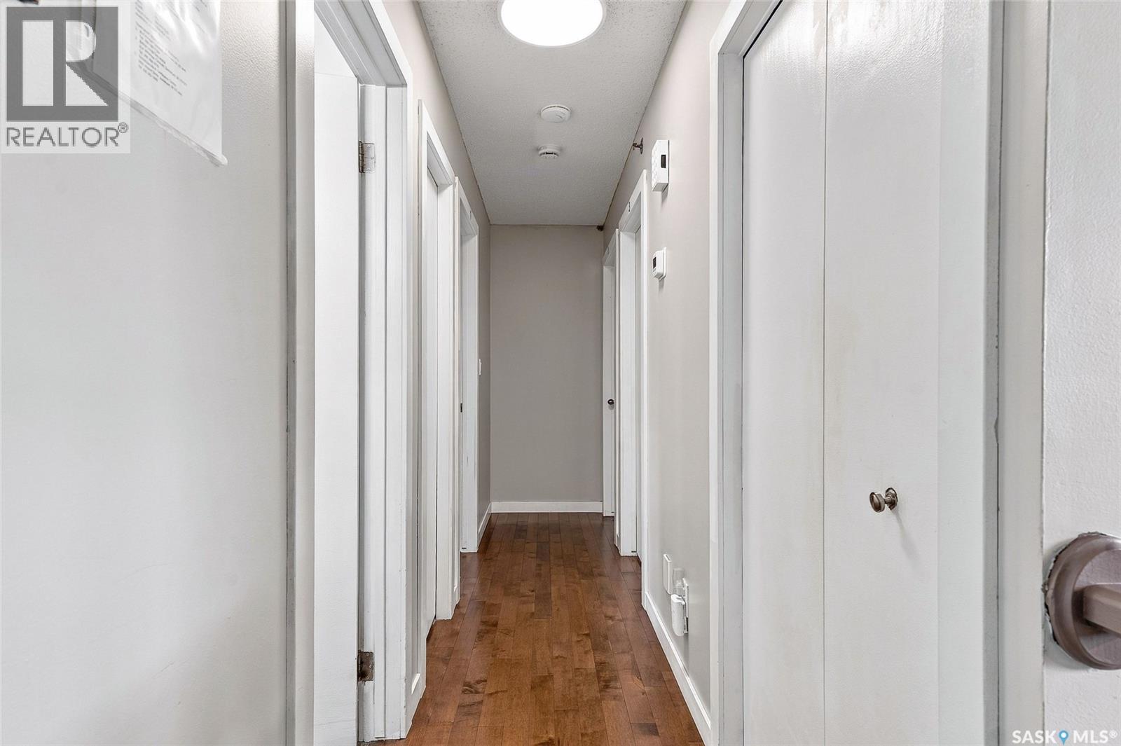 1006 Whitewood Crescent Property Photo 15