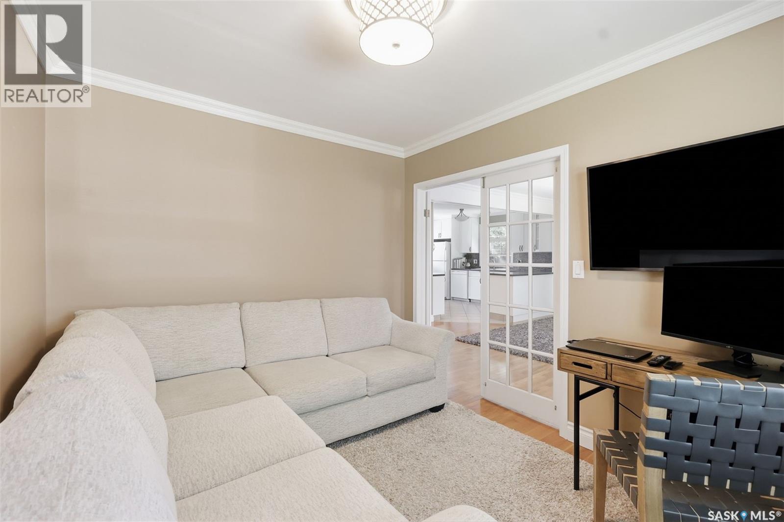220 3rd Street E Property Photo 8