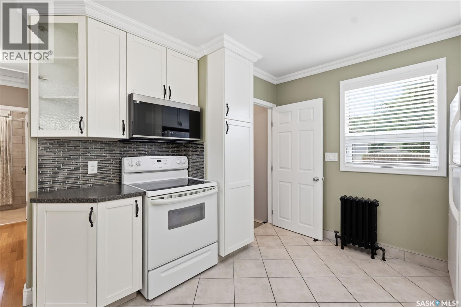 220 3rd Street E Property Photo 12