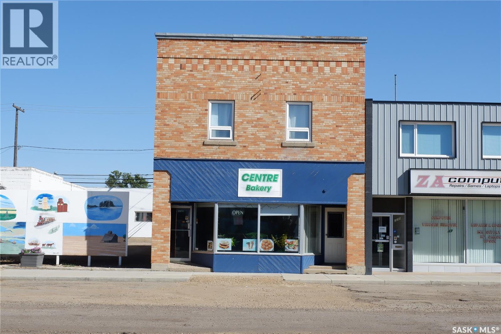 221 Centre STREET Property Photo 1