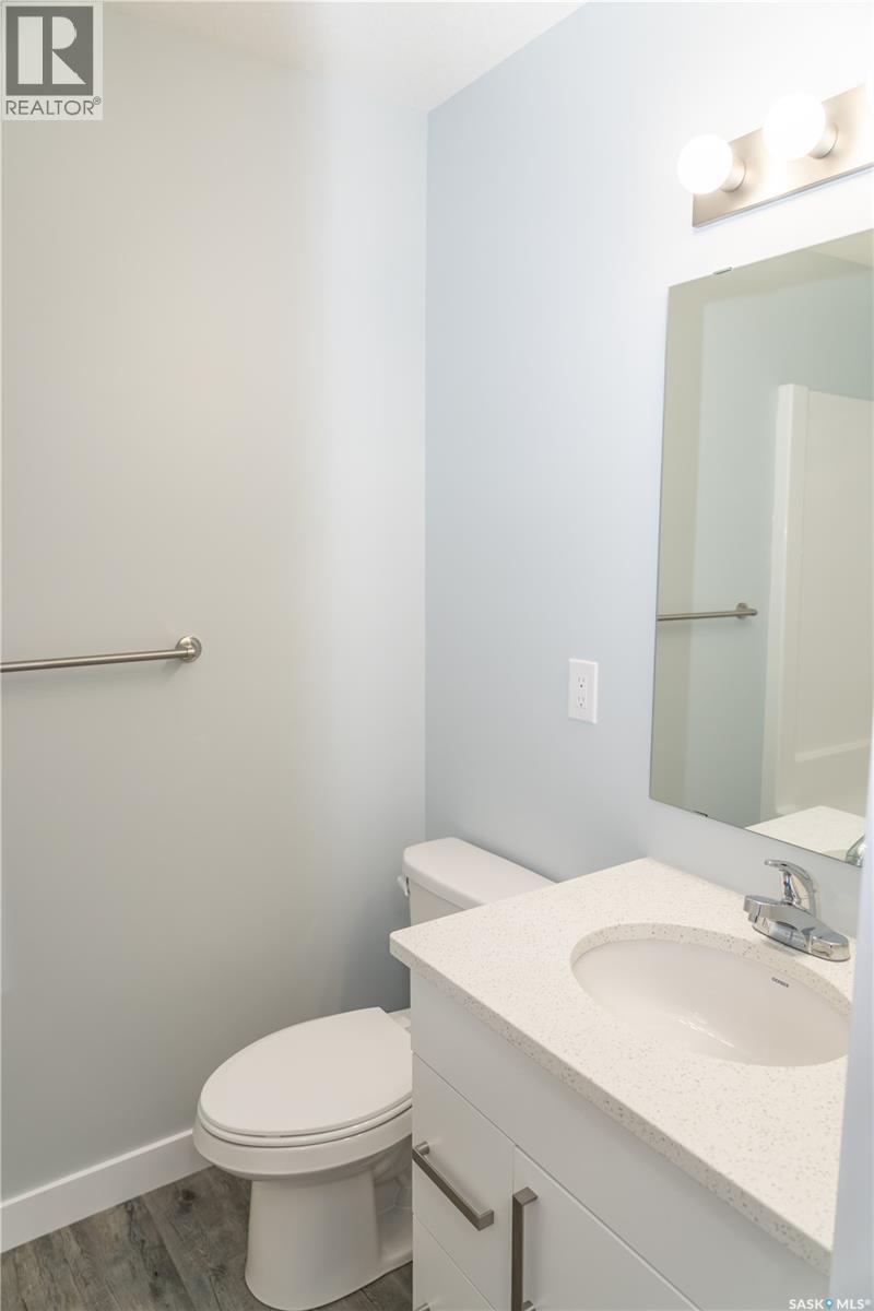 306 Stehwien Street Property Photo 20