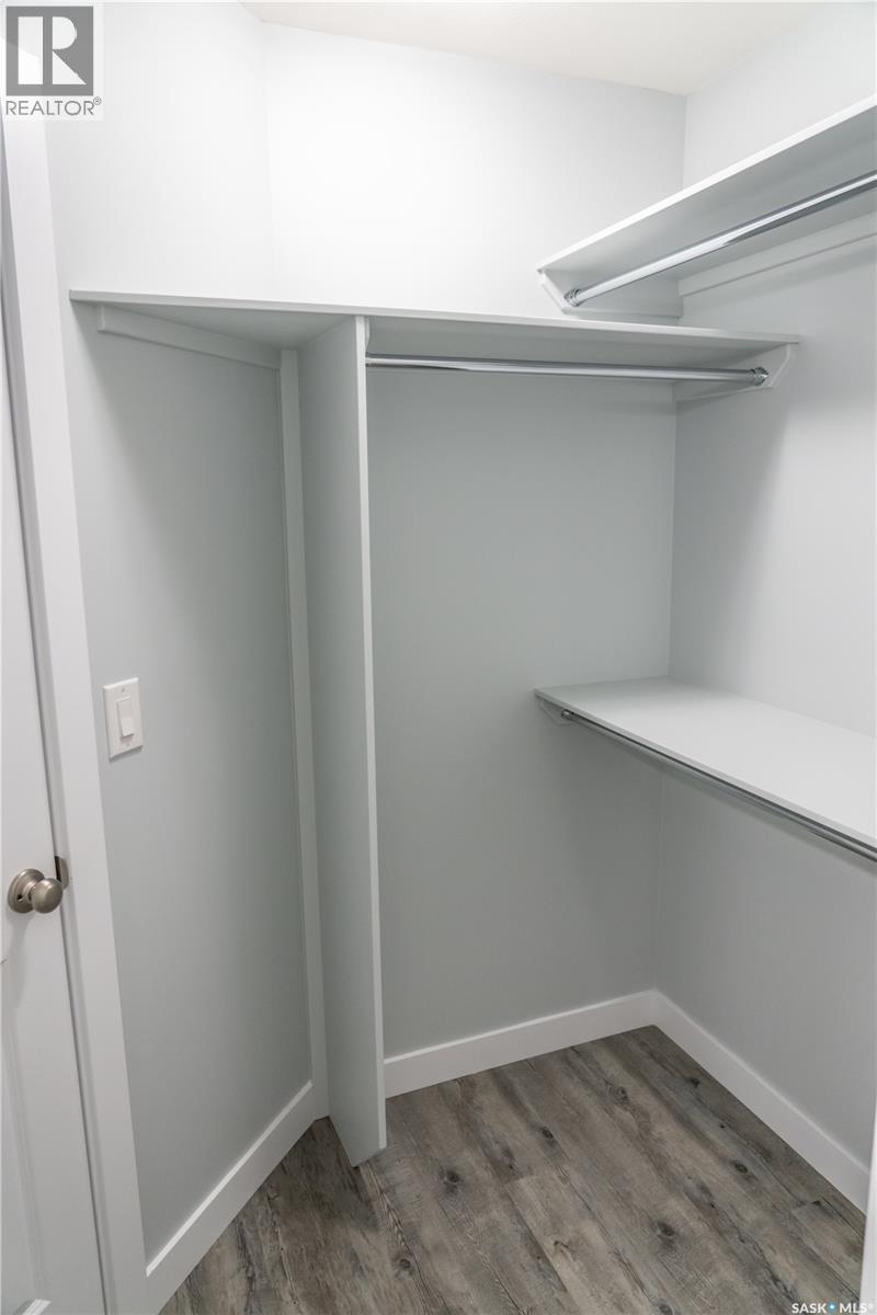 306 Stehwien Street Property Photo 22